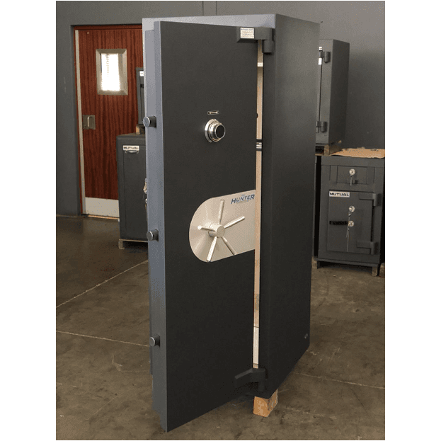 The-Hunter-SABS-gun-safe.png